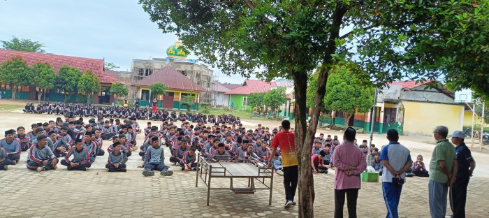 MTsN 2 Bungo Literasi Digital untuk Siswa MTsN 2 Bungo Literasi Digital untuk Siswa