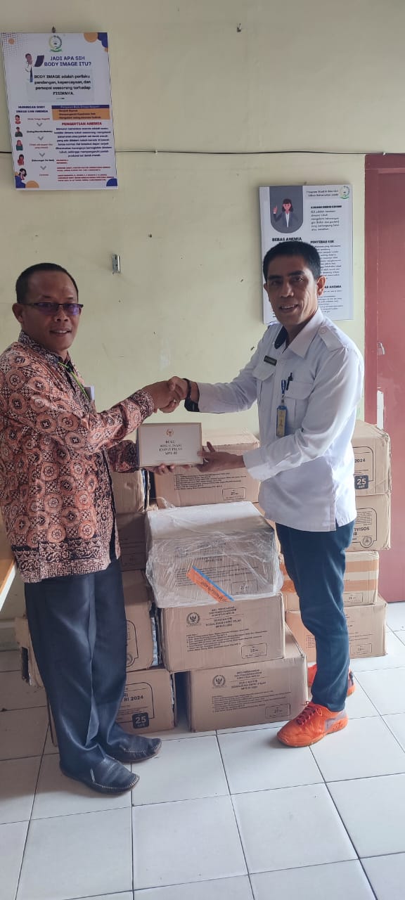 MAN 2 Kota Jambi Terima 425 Buku 4 Pilar dari DPD RI, Dukung Peningkatan Literasi Siswa MAN 2 Kota Jambi Terima 425 Buku 4 Pilar dari DPD RI, Dukung Peningkatan Literasi Siswa