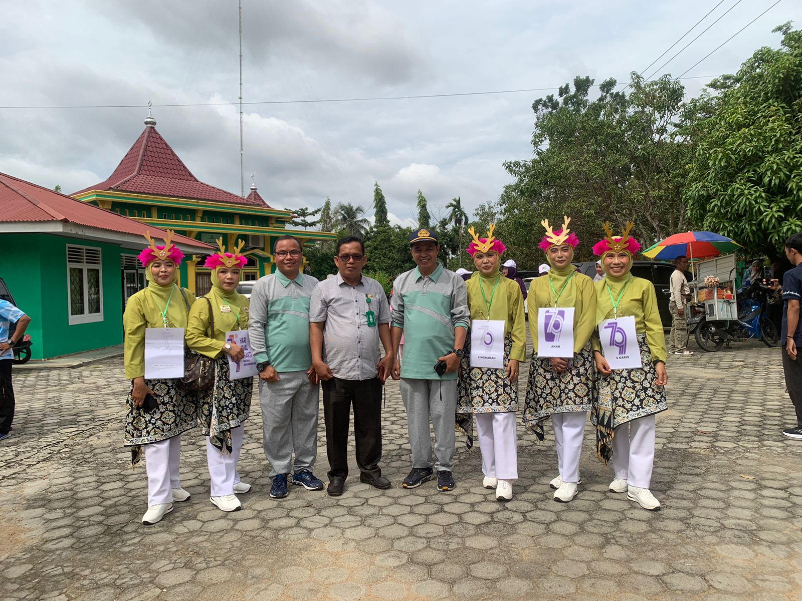 BERMACAM RAGAM LOMBA UNTUK MEMPERINGATI HARI AMAL BHAKTI KE-79 DI KEMENTERIAN AGAMA KABUPATEN BUNGO BERMACAM RAGAM LOMBA UNTUK MEMPERINGATI HARI AMAL BHAKTI KE-79 DI KEMENTERIAN AGAMA KABUPATEN BUNGO