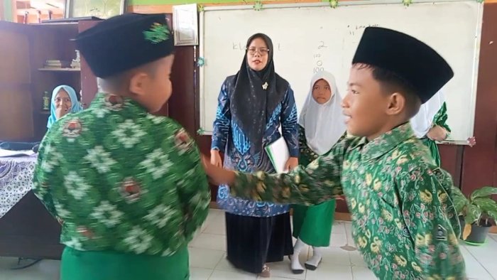 MIN 3 Tebo gunakan Metode Tebak Gaya dalam Pembelajaran Bahasa Arab! MIN 3 Tebo gunakan Metode Tebak Gaya dalam Pembelajaran Bahasa Arab!