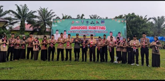 Kepala MTsN 5 Tebo Hadiri Pembukaan Jambore Ranting di Pulau Temiang Kepala MTsN 5 Tebo Hadiri Pembukaan Jambore Ranting di Pulau Temiang