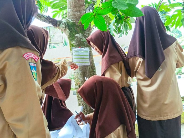 Discovery Learning Berbalut PSE: Inovasi Ibu Devinal Hidupkan Penilaian Harian Siswa Kelas 7 MTsN 1 Bungo
