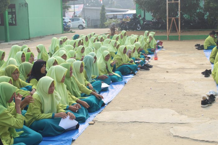 Kondisi Udara Buruk, MTsN 2 Bungo Resmi Alihkan KBM ke Pembelajaran Daring Selama 3 Hari