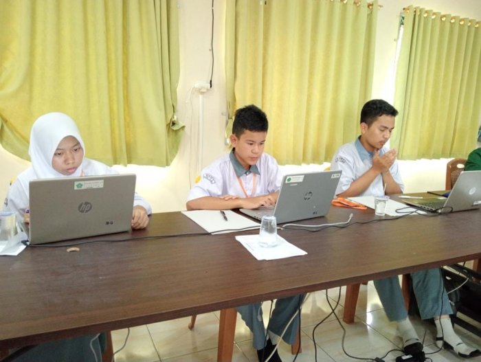 Siswa MAN 2 Kota Jambi Berjuang di OMI Kimia 2025 Tingkat Kota Siswa MAN 2 Kota Jambi Berjuang di OMI Kimia 2025 Tingkat Kota