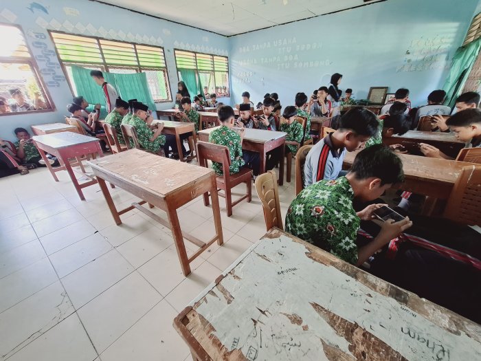 Class Meeting MTsN 2 Bungo: Lomba E-Sport Free Fire Antar Kelas Berlangsung Meriah