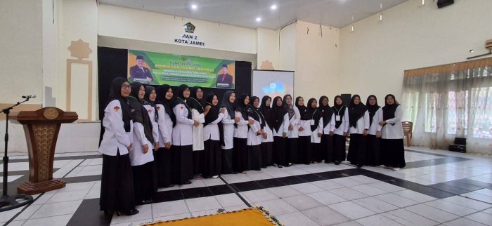 Kepala MTsN 2 Bungo Menugaskan Guru Ikuti Bimtek Peningkatan Kompetensi SKI