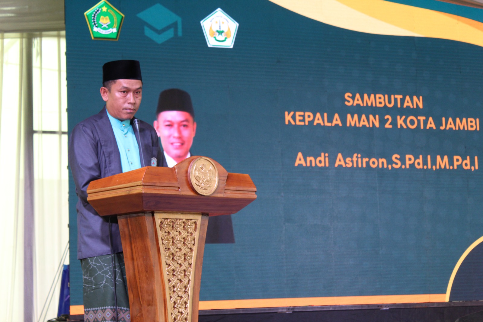 Milad ke-35 MAN 2 Kota Jambi: Puncak Perayaan dengan Semangat Inovasi dan Harapan Global Milad ke-35 MAN 2 Kota Jambi: Puncak Perayaan dengan Semangat Inovasi dan Harapan Global