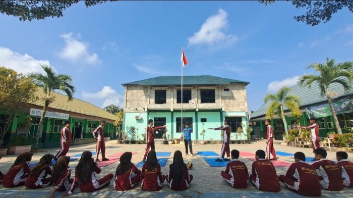 Uji Kinerja PPG: 17 Guru MTsN 3 Kota Jambi Rekam Video  Praktik Mengajar. Ini Kata Guru yang Menerapkan Deep Learning dan Kurikulum Berbasis Cinta