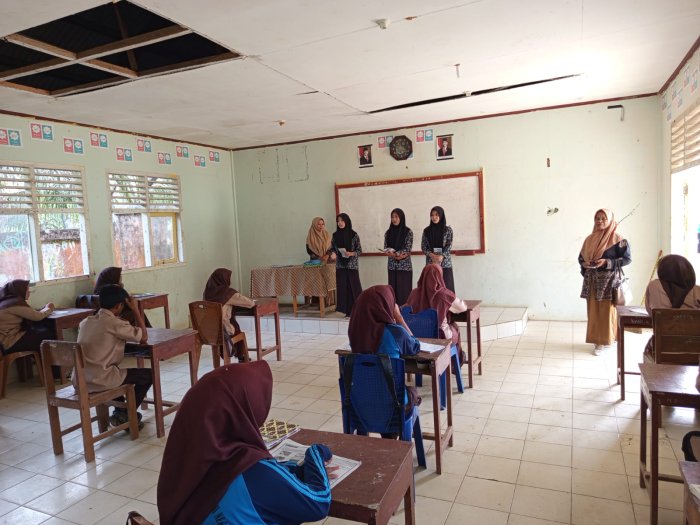 MAN 2 Bungo Gelar Sosialisasi PMBM di MTs Negeri 3 Bungo untuk Kenalkan Program dan Penerimaan Siswa Baru MAN 2 Bungo Gelar Sosialisasi PMBM di MTs Negeri 3 Bungo untuk Kenalkan Program dan Penerimaan Siswa Baru