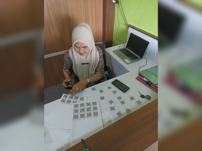 H-5 Ujian Madrasah, Panitia UM MTsN 2 Bungo Matangkan Persiapan dengan Sistem Barcode H-5 Ujian Madrasah, Panitia UM MTsN 2 Bungo Matangkan Persiapan dengan Sistem Barcode