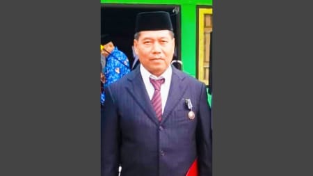 Guru Senior Muhammad Arongi Ditunjuk Koordinasikan Kegiatan Selama Kepala MIN 4 Tebo Cuti Guru Senior Muhammad Arongi Ditunjuk Koordinasikan Kegiatan Selama Kepala MIN 4 Tebo Cuti