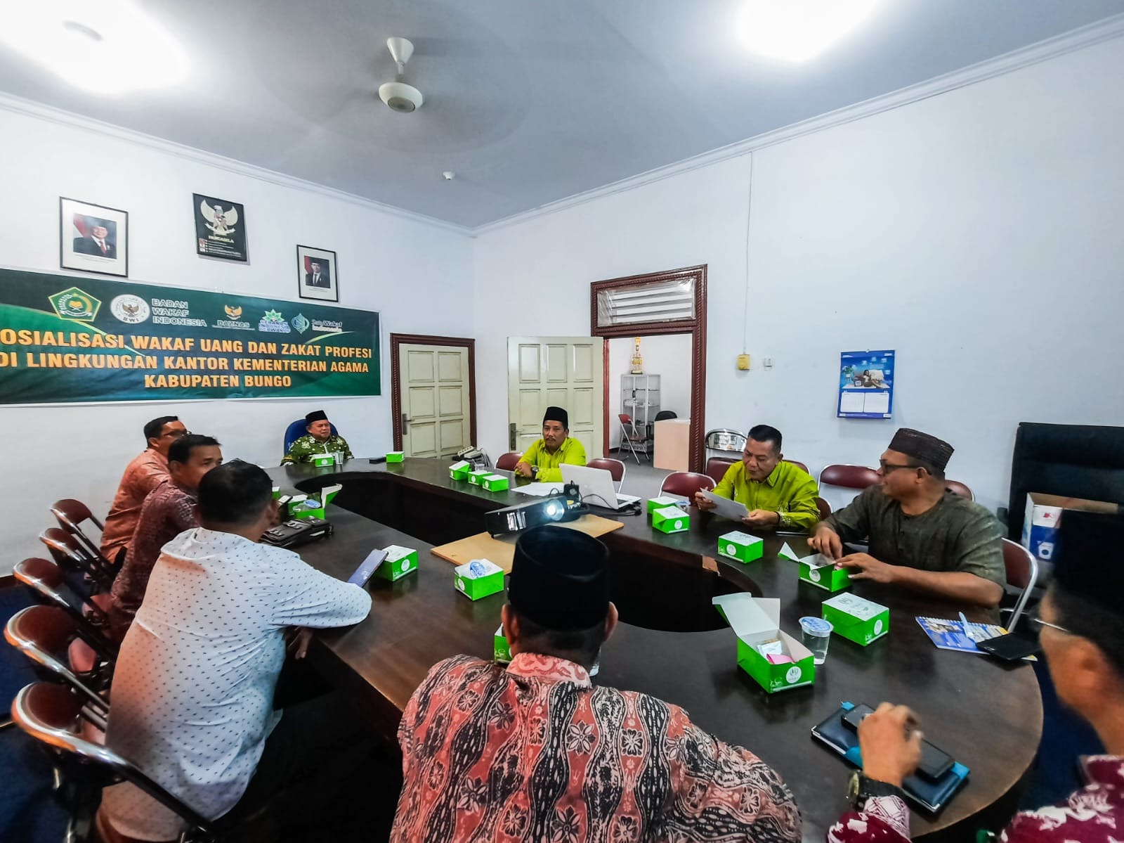 Wakaf Uang dan Zakat Profesi, Kasi Kagara-Zawa: Segera disosialisasikan kepada Guru dan Peserta Didik Wakaf Uang dan Zakat Profesi, Kasi Kagara-Zawa: Segera disosialisasikan kepada Guru dan Peserta Didik