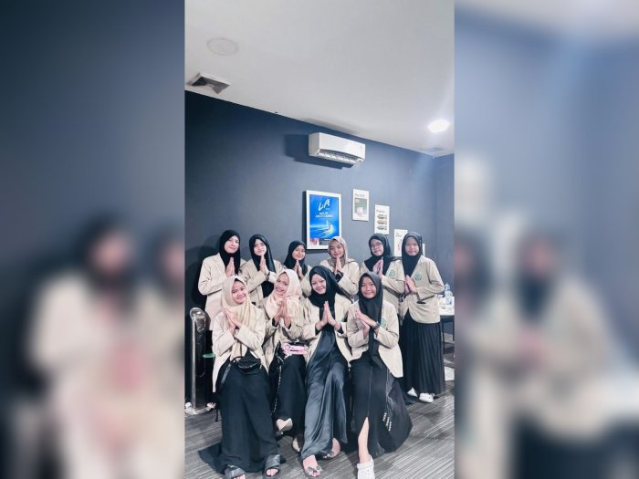 Jalin Keakraban, Pengurus OSIM MTsN 2 Bungo Gelar Buka Bersama di Heads Coffee Jalin Keakraban, Pengurus OSIM MTsN 2 Bungo Gelar Buka Bersama di Heads Coffee