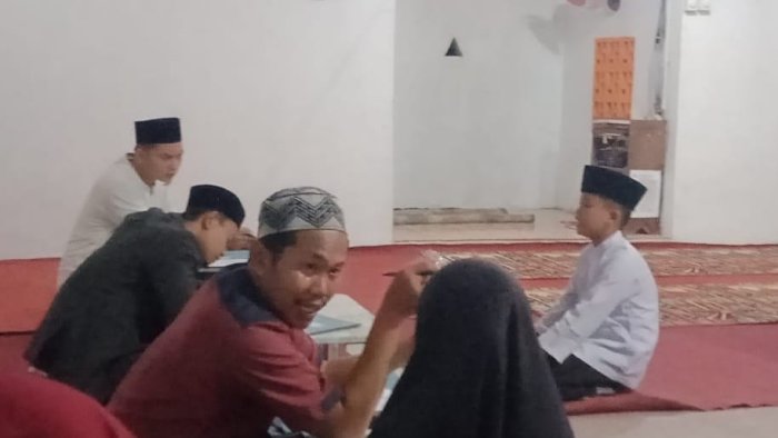 Siswa MIN 4 Tebo Tampil Percaya Diri dalam Lomba Hafalan Surat Pendek Jamran