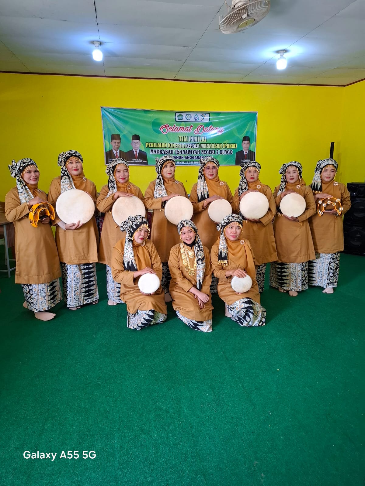 MTsN 2 BUNGO KIRIMKAN TIM RABANA UNTUK MERIAHKAN HARI AMAL BHAKTI DI KEMENTERIAN AGAMA KABUPATEN BUNGO MTsN 2 BUNGO KIRIMKAN TIM RABANA UNTUK MERIAHKAN HARI AMAL BHAKTI DI KEMENTERIAN AGAMA KABUPATEN BUNGO