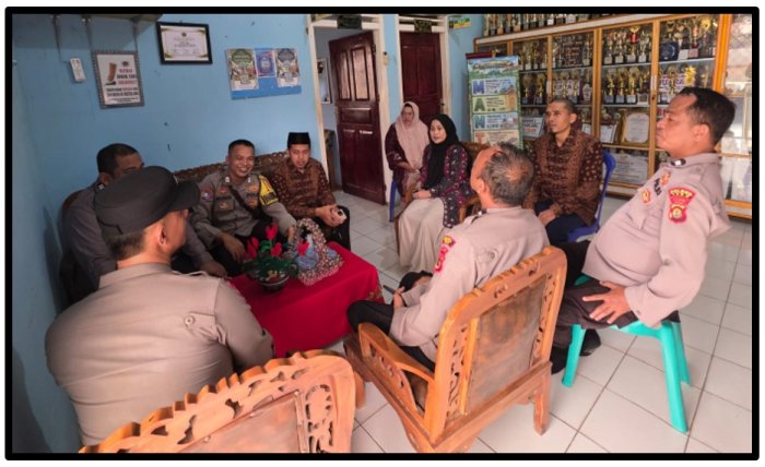Sinergi Pendidikan dan Kepolisian, MTsN 1 Tebo Sambut Kunjungan Silaturahmi Tim Polres Tebo