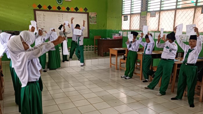 Kualitas Udara Membaik, MIN 4 Tebo Kembali Terapkan Pembelajaran Tatap Muka Terbatas