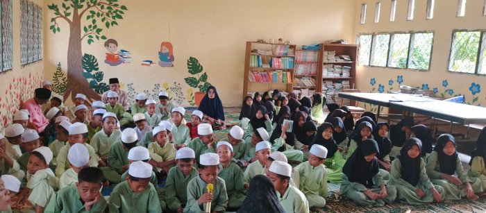#Siswa Siswi MIN 1 Muaro Jambi MemBaca Surah Yasin dan Doa Bersama #Siswa Siswi MIN 1 Muaro Jambi MemBaca Surah Yasin dan Doa Bersama