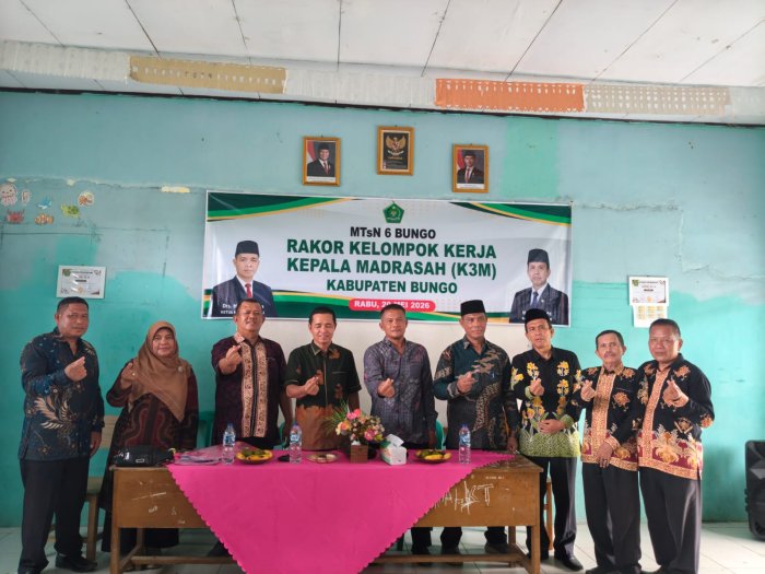 Perkuat Sinergi Pendidikan, Kepala MAN 2 Bungo Hadiri Rapat K3M di MTsN 6 Bungo Perkuat Sinergi Pendidikan, Kepala MAN 2 Bungo Hadiri Rapat K3M di MTsN 6 Bungo