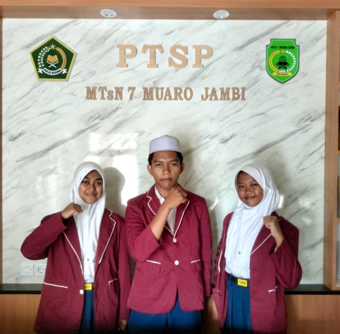 Peserta OMI (Olimpiade Madrasah Indonesia) Bidang IPA dari MTsN 7 Muaro Jambi Siap Tunjukkan Kemampuan Peserta OMI (Olimpiade Madrasah Indonesia) Bidang IPA dari MTsN 7 Muaro Jambi Siap Tunjukkan Kemampuan