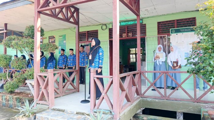 Amanat Pembina Upacara, Kebiasaan Sederhana Pembentuk Karakter