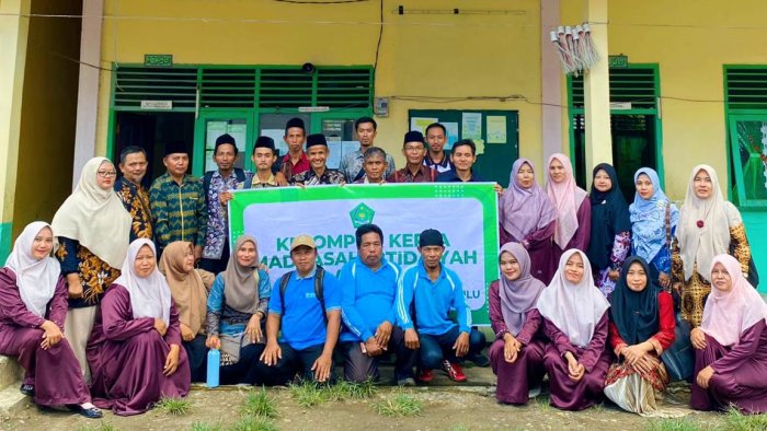 Kepala MIN 4 Tebo Pimpin Rapat Persiapan OSM 2026 di MIS Nurussibyan VII Koto