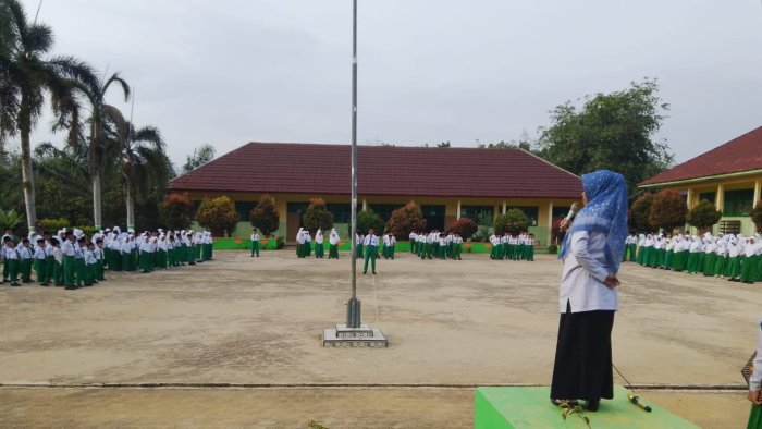 Dari Sambut Pagi Hingga Shalat Jamaah, MIN 4 Tebo Kukuhkan Pembiasaan Positif Utuh dan Berkesinambungan