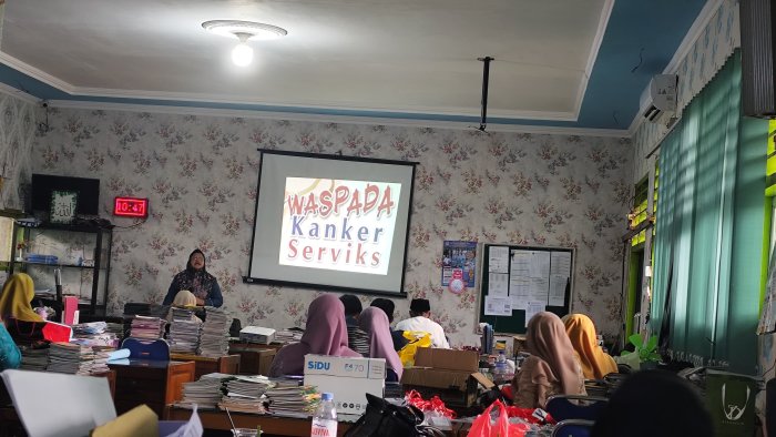Sosialisasi Kanker dan Tumor bagi Guru MTsN 3 Kota Jambi Tingkatkan Kesadaran Kesehatan Sosialisasi Kanker dan Tumor bagi Guru MTsN 3 Kota Jambi Tingkatkan Kesadaran Kesehatan
