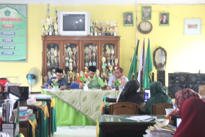 MTsN 2 Bungo Gelar Rapat Persiapan Pelaksanaan MATSAMA Tahun Pelajaran 2026/2027 MTsN 2 Bungo Gelar Rapat Persiapan Pelaksanaan MATSAMA Tahun Pelajaran 2026/2027