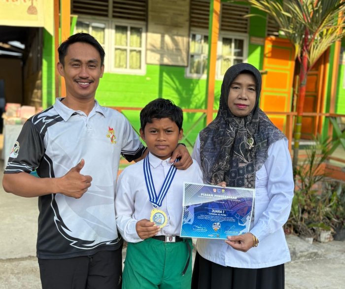 MI Negeri 1 Tanjung Jabung Barat Berikan Apresiasi Gemilang untuk Sang Juara Berkah Madani Cup 2026 MI Negeri 1 Tanjung Jabung Barat Berikan Apresiasi Gemilang untuk Sang Juara Berkah Madani Cup 2026