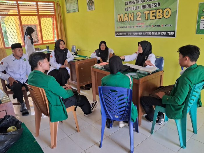 MAN 2 Tebo Terima 3 Mahasiswa PPL Universitas Islam Tebo
