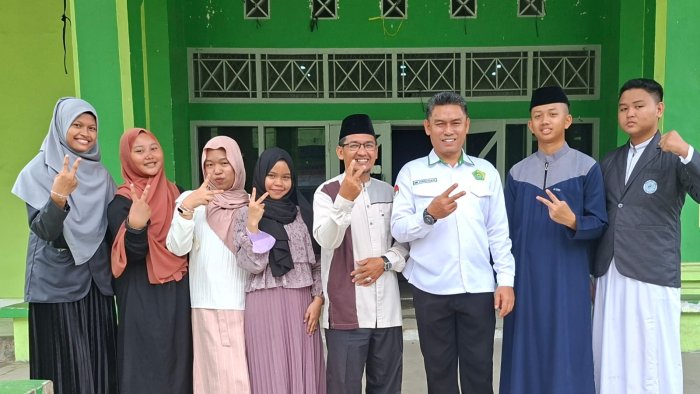 MAN 2 Kota Jambi Tampil Gemilang di Festival Araby III UIN Sulthan Thaha Saifuddin Jambi!