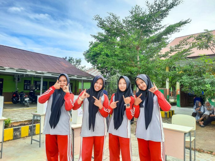 Panitia PILKASIM 2025 Sukses Jalankan Tugas: MTsN 1 Bungo Apresiasi Kinerja Tim Demokrasi Muda Panitia PILKASIM 2025 Sukses Jalankan Tugas: MTsN 1 Bungo Apresiasi Kinerja Tim Demokrasi Muda