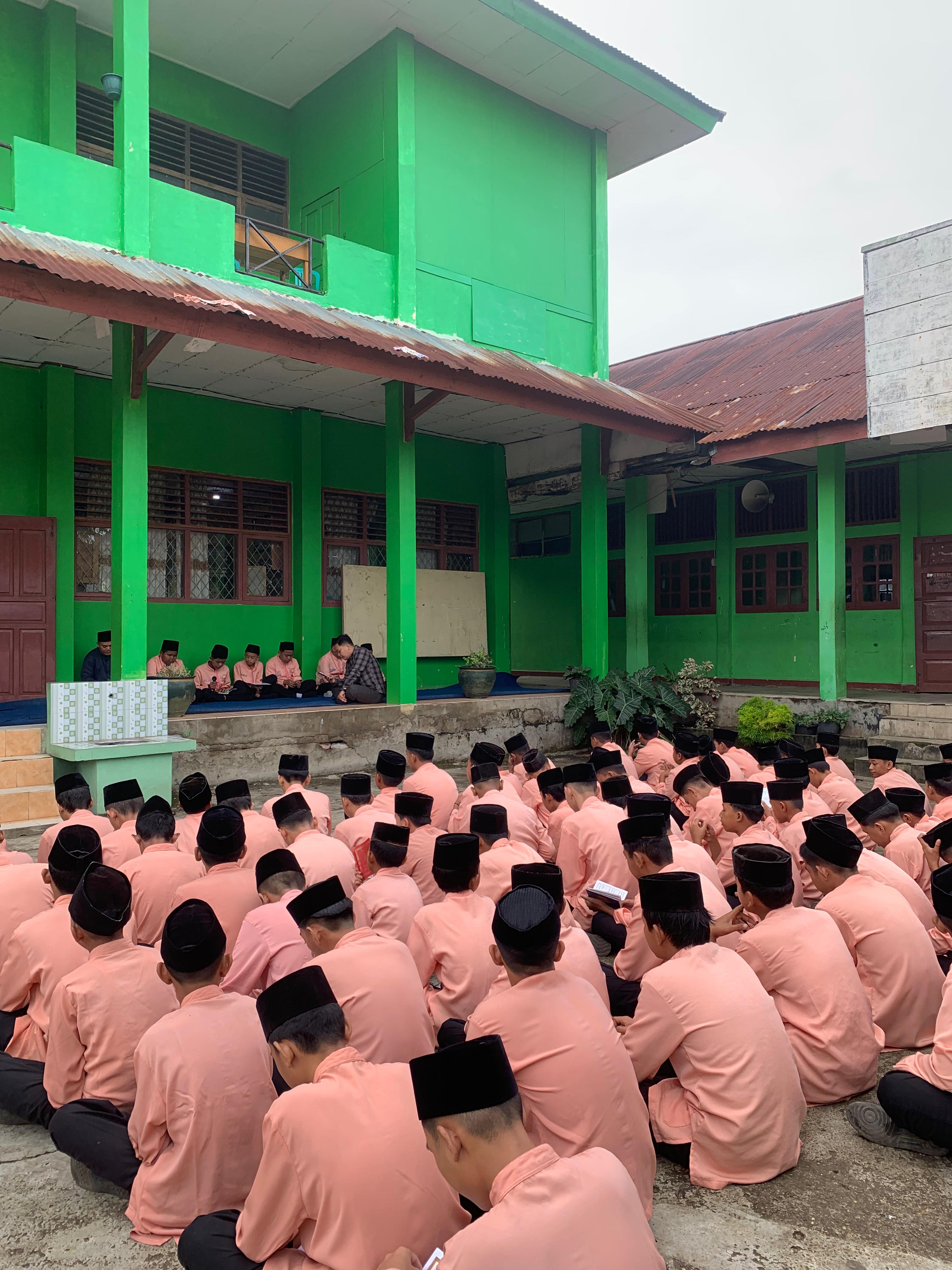 Yasinan, Agenda Rutin Jumat Pagi MTs Negeri 1 Kota Jambi
