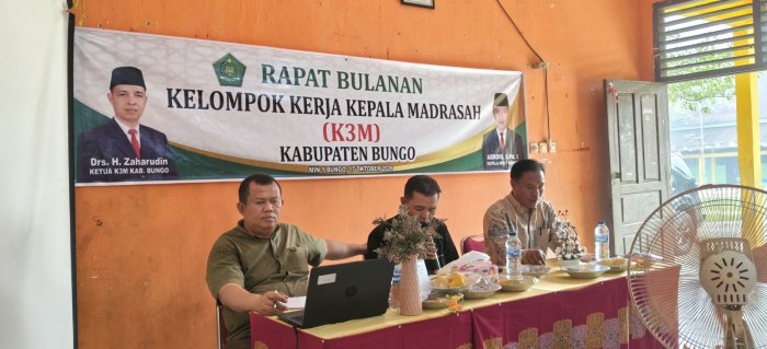 Kepala MAN 2 Bungo Ikuti Rapat Bulanan K3M Kabupaten Bungo di MIN 1 Bungo Kepala MAN 2 Bungo Ikuti Rapat Bulanan K3M Kabupaten Bungo di MIN 1 Bungo