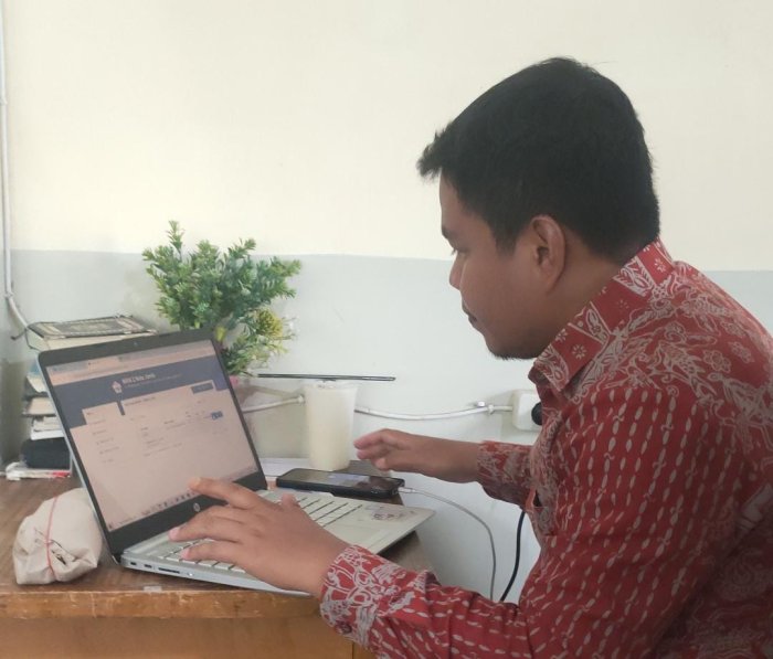 Guru-Guru MAN 2 Kota Jambi Lakukan Pengisian RDM, Wujud Profesionalisme dan Transparansi Penilaian Pendidikan Guru-Guru MAN 2 Kota Jambi Lakukan Pengisian RDM, Wujud Profesionalisme dan Transparansi Penilaian Pendidikan