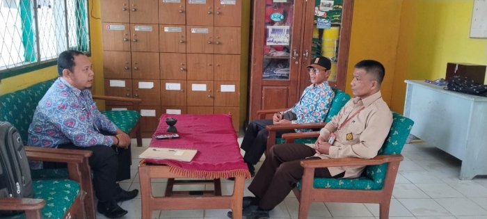 Siswa MTsN 5 Tebo Ikuti Materi Penyuluhan KB