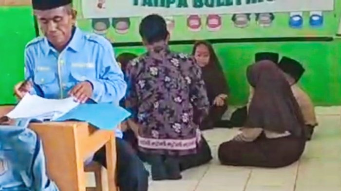 Supervisi di Kelas 5B Membuktikan Adaptasi Cepat Guru MIN 4 Tebo terhadap Dinamika Kelas