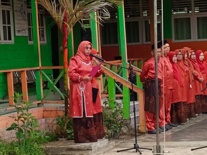 Semesta Bergerak, Pendidikan Bangkit: Semarak Hardiknas 2026 di MI Negeri 1 Tanjung Jabung Barat Semesta Bergerak, Pendidikan Bangkit: Semarak Hardiknas 2026 di MI Negeri 1 Tanjung Jabung Barat
