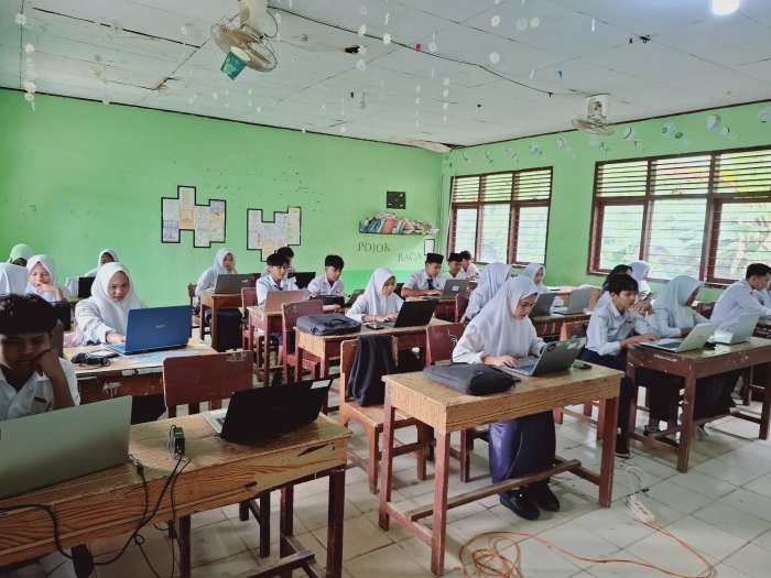 Sempat Tertunda, Pengulangan Ujian TKA Sesi Pertama Hari Ini Berjalan Sukses dan Lancar Sempat Tertunda, Pengulangan Ujian TKA Sesi Pertama Hari Ini Berjalan Sukses dan Lancar