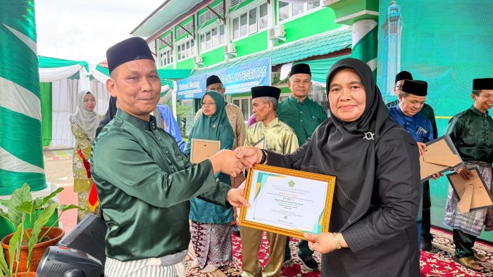 MAN 2 Bungo Raih Juara 3 Lomba Website Madrasah Negeri Kategori Kreativitas Terbaik Tingkat Provinsi Jambi 2025 MAN 2 Bungo Raih Juara 3 Lomba Website Madrasah Negeri Kategori Kreativitas Terbaik Tingkat Provinsi Jambi 2025