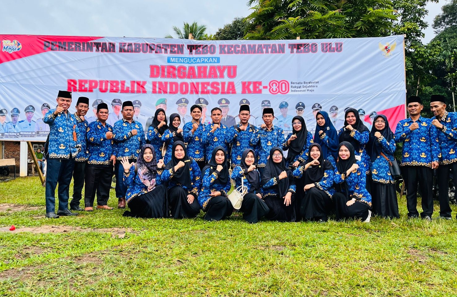 Keluarga Besar MTsN 5 Tebo Ikuti Upacara HUT RI ke-80 di Kecamatan Tebo Ulu Keluarga Besar MTsN 5 Tebo Ikuti Upacara HUT RI ke-80 di Kecamatan Tebo Ulu