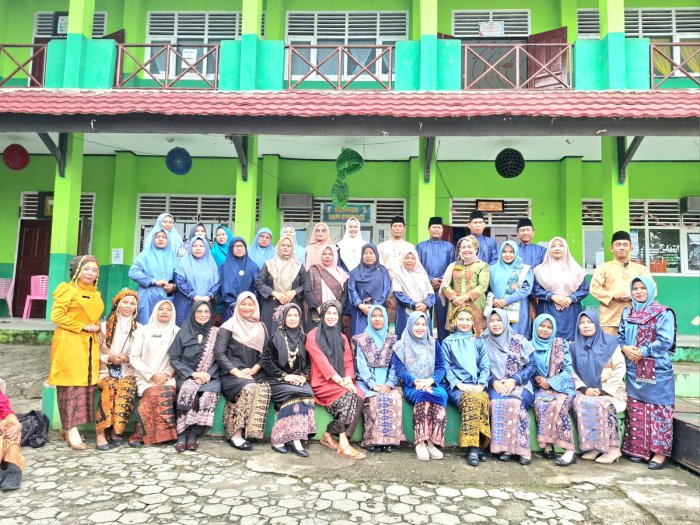 HUT Ke-69 Provinsi Jambi: Bersinergi Membangun Negeri Menuju Jambi Mantap 2029 HUT Ke-69 Provinsi Jambi: Bersinergi Membangun Negeri Menuju Jambi Mantap 2029