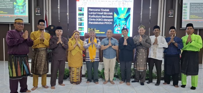 Materi Cinta Tanah Air di Bimtek KBC Kepala Madrasah