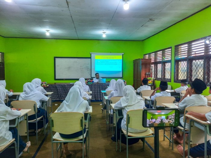 Uji Kinerja PPG Daljab 2025, Guru MTsN 1 Bungo Jalani Proses dengan Serius dan Penuh Semangat Uji Kinerja PPG Daljab 2025, Guru MTsN 1 Bungo Jalani Proses dengan Serius dan Penuh Semangat