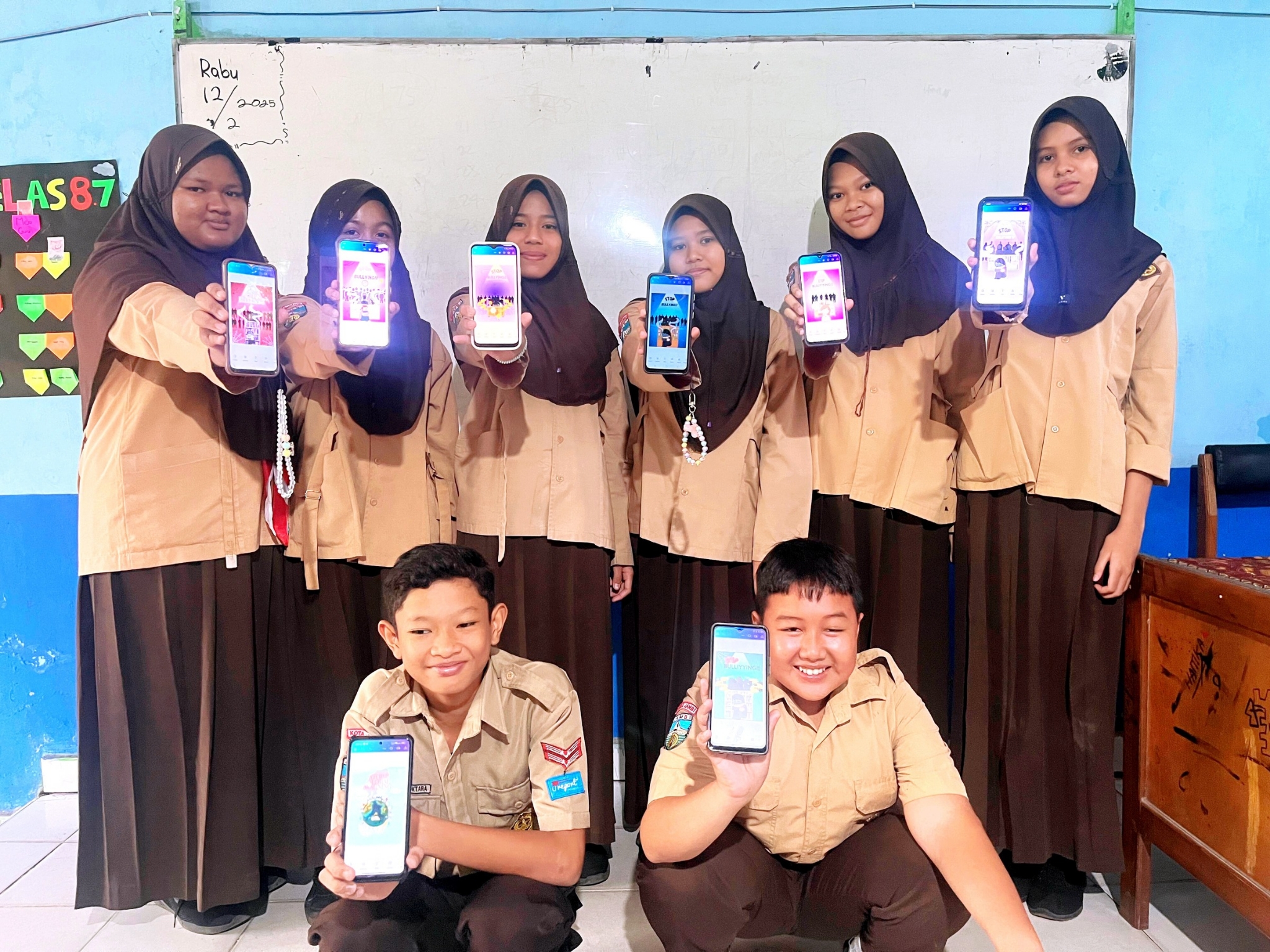 Belajar Desain Poster di Canva, Ini Pesan Guru Informatika MTs N 3 Kota Jambi ! Belajar Desain Poster di Canva, Ini Pesan Guru Informatika MTs N 3 Kota Jambi !