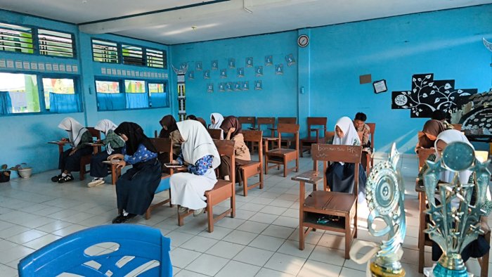 Tes Hari Kedua SPMB MAN 1 Kerinci Resmi Berakhir, Calon Siswa Menanti Pengumuman Kelulusan Tes Hari Kedua SPMB MAN 1 Kerinci Resmi Berakhir, Calon Siswa Menanti Pengumuman Kelulusan