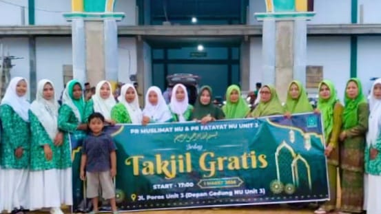 Kiprah Guru MIN 4 Tebo di Masyarakat: Berbagi Takjil Bersama Muslimat-Fatayat NU di Bulan Ramadan