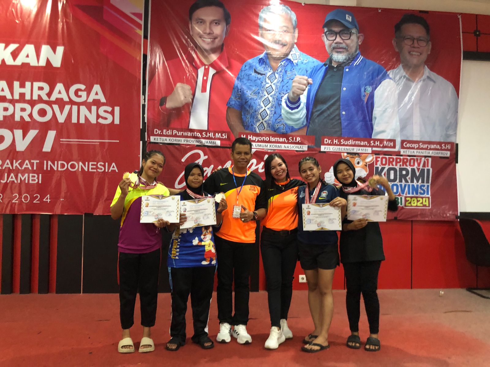 Chintia Mutmainnah, Siswa MAN 2 Bungo Raih Juara 2 di FORPROV 2024 Chintia Mutmainnah, Siswa MAN 2 Bungo Raih Juara 2 di FORPROV 2024