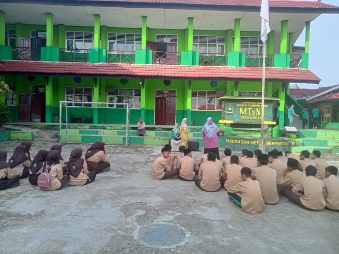 Pembinaan Karakter Secara Konsisten dan Berkesinambungan